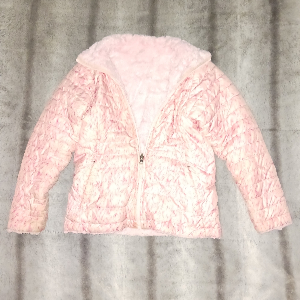 The North Face Girls’ Reversible Mossbud Swirl Jacket - Peach Pink